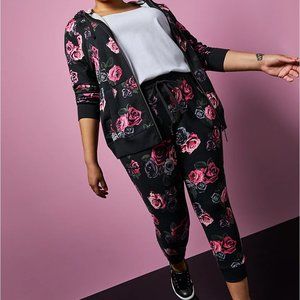Betsey Johnson for Torrid Sz 1 NWT Black Rose Zip up Hoodie and joggers Set